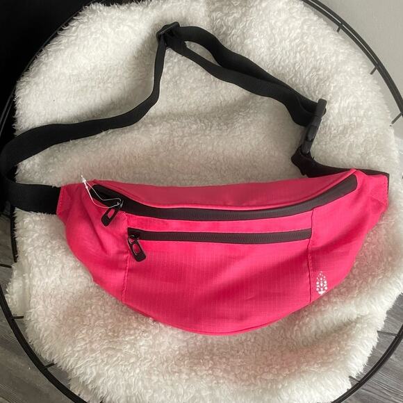 Fp Movement Ripstop Runner Belt Bag Hot Pink - Picture 2 of 4